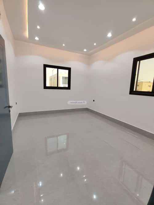Floor 184 SQM with 5 Bedrooms Al-Qadisiyah, East Riyadh, Riyadh