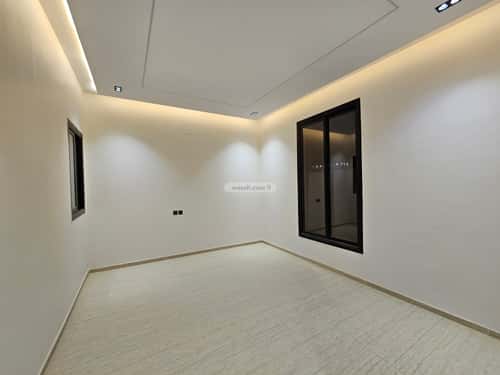 Floor with 4 Bedrooms Al- Nadwah, East Riyadh, Riyadh