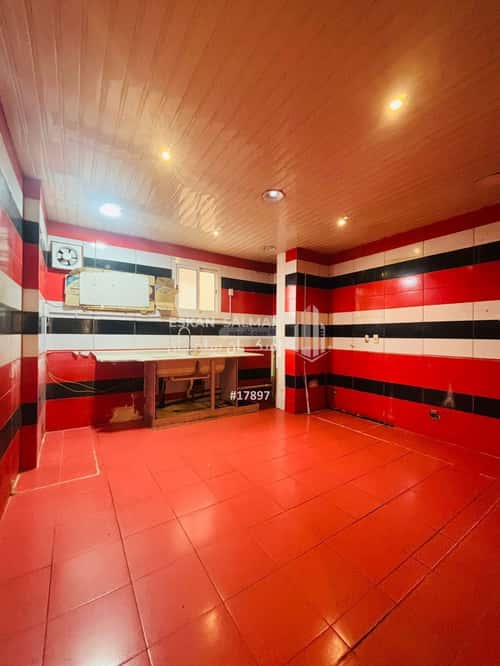 شقة ب 5 غرف الإسكان، الخبر