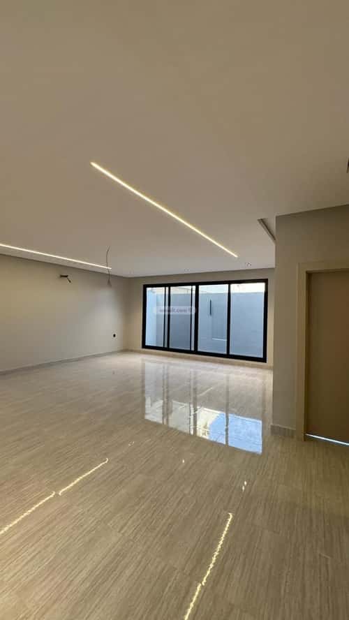 Villa 200 SQM Facing West on 15m Width Street Al Sawari, Khobar