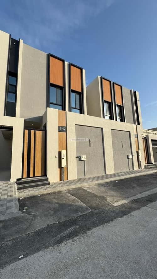 فيلا 200 متر مربع غربية على شارع 15م الصواري، الخبر