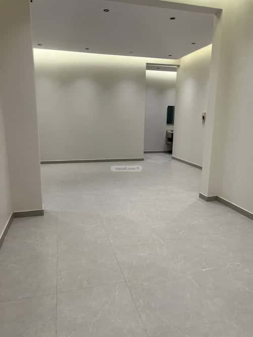 Floor 186 SQM with 6 Bedrooms Bader, South Riyadh, Riyadh