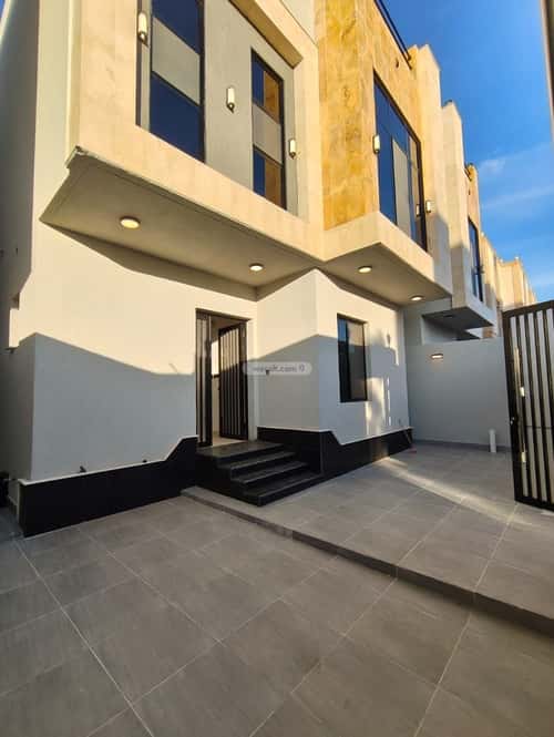 فيلا 900 متر مربع جنوبية على شارع 15م الفروسية، شرق جدة، جدة