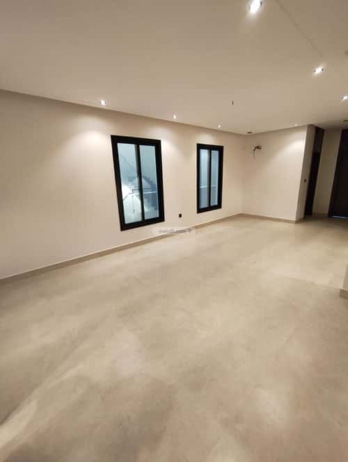 Villa 900 SQM Facing South on 15m Width Street Al Frosyah, East Jeddah, Jeddah