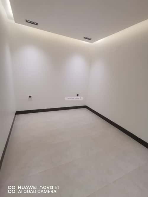 فيلا 319 متر مربع مع شقة واجهة شمالية الرمال، شرق الرياض، الرياض