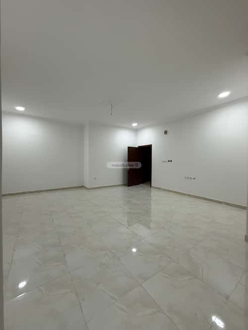 شقة ب 4 غرف التحلية، الخبر