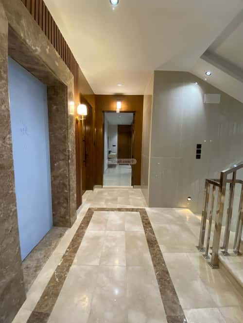 شقة 269 متر مربع ب 5 غرف القراحين، الطائف