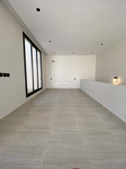 شقة 269 متر مربع ب 5 غرف القراحين، الطائف