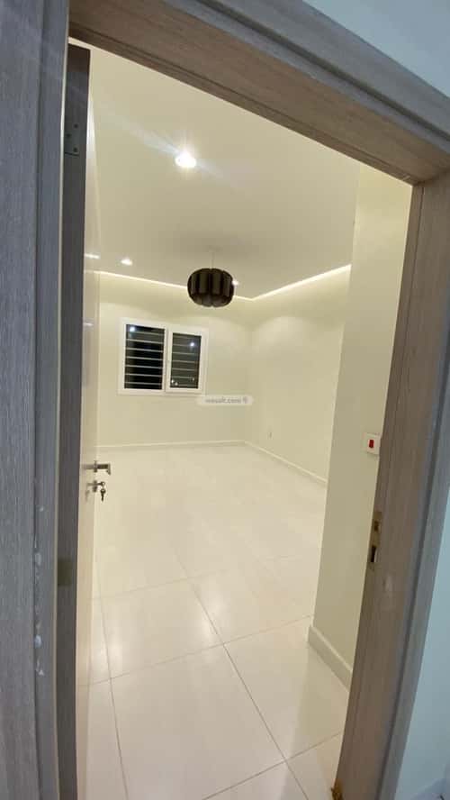 فيلا 307 متر مربع جنوبية شرقية على شارع 20م المنصورة، خميس مشيط