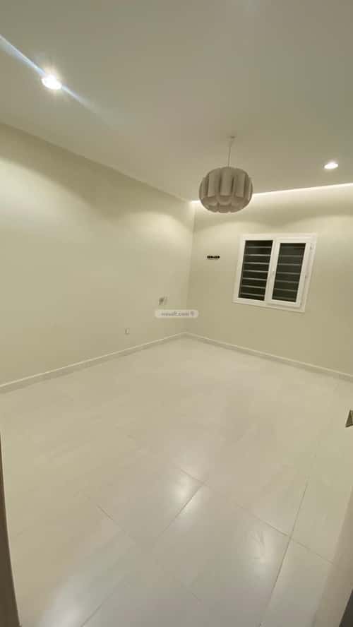 فيلا 307 متر مربع جنوبية شرقية على شارع 20م المنصورة، خميس مشيط