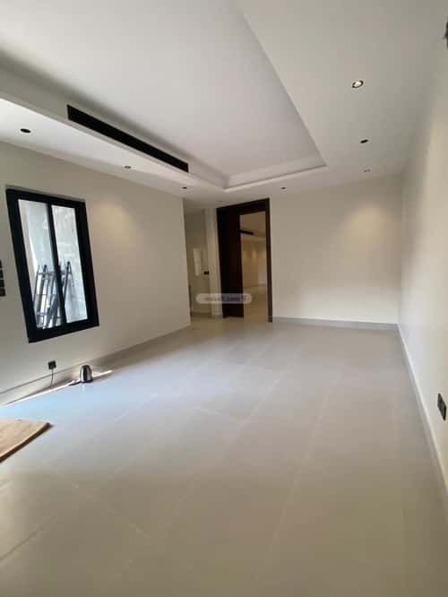 Floor 194 SQM with 6 Bedrooms Al-Andalus, East Riyadh, Riyadh