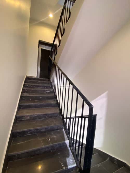 دور 194 متر مربع ب 5 غرف الأندلس، شرق الرياض، الرياض