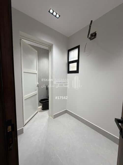 دور 163 متر مربع ب 5 غرف الجنادرية، شرق الرياض، الرياض