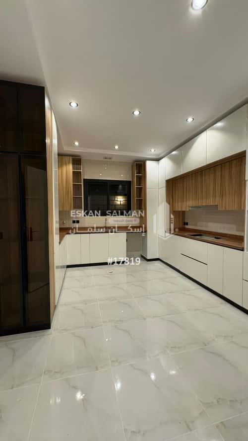 شقة ب 7 غرف الأخضر، تبوك