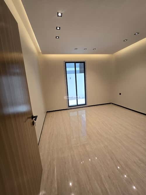 Apartment 212 SQM with 5 Bedrooms Al Akhbar, Alttayif