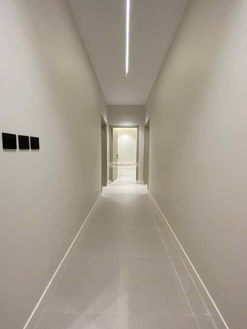 Villa 210 SQM Facing East on 20m Width Street Gourana, Makkah Al Mukarramah