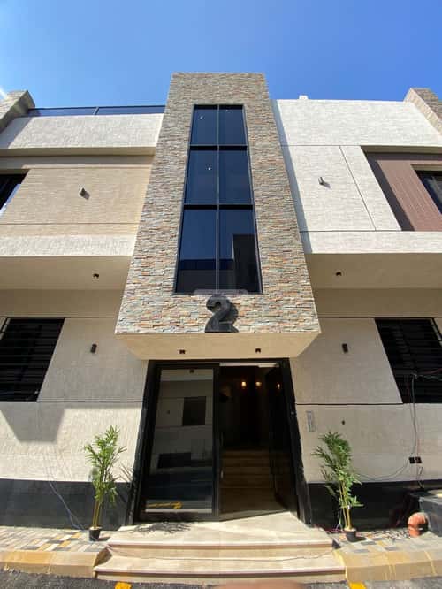 Apartment 173 SQM with 5 Bedrooms Al-Qurayyat, Alttayif