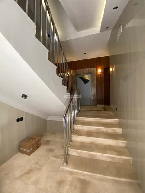 Apartment 173 SQM with 5 Bedrooms Al-Qurayyat, Alttayif