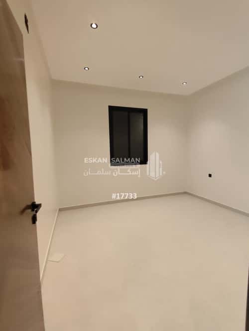 فيلا 250 متر مربع شرقية على شارع 20م طويق، غرب الرياض، الرياض