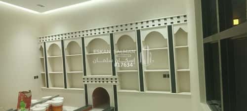 فيلا 435 متر مربع شمالية شرقية على شارع 15م القادسية، البدائع