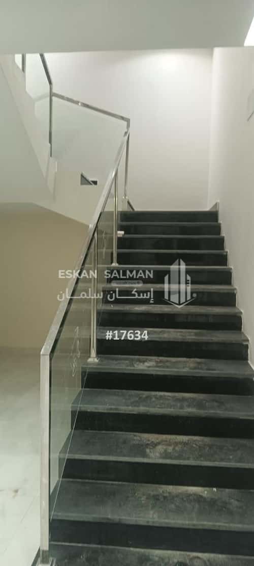 فيلا 435 متر مربع شمالية شرقية على شارع 15م القادسية، البدائع