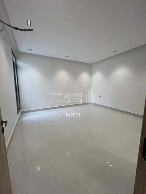 Floor 135 SQM with 5 Bedrooms Al-Maizaliyah, East Riyadh, Riyadh