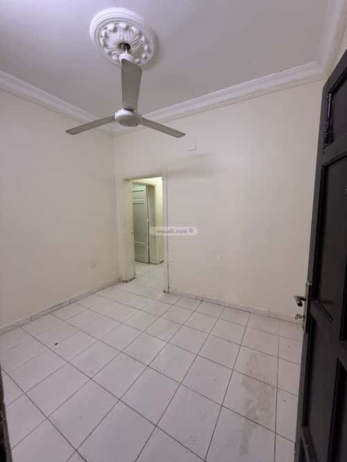 Building 528 SQM Facing South Al Faysaleyyah, North Jeddah, Jeddah