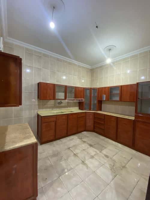 Apartment with 5 Bedrooms Al Rabbwah, North Jeddah, Jeddah