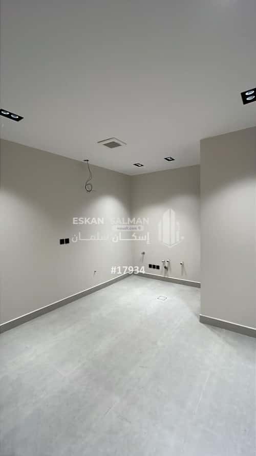 فيلا 185 متر مربع شرقية على شارع 20م السويدي، غرب الرياض، الرياض