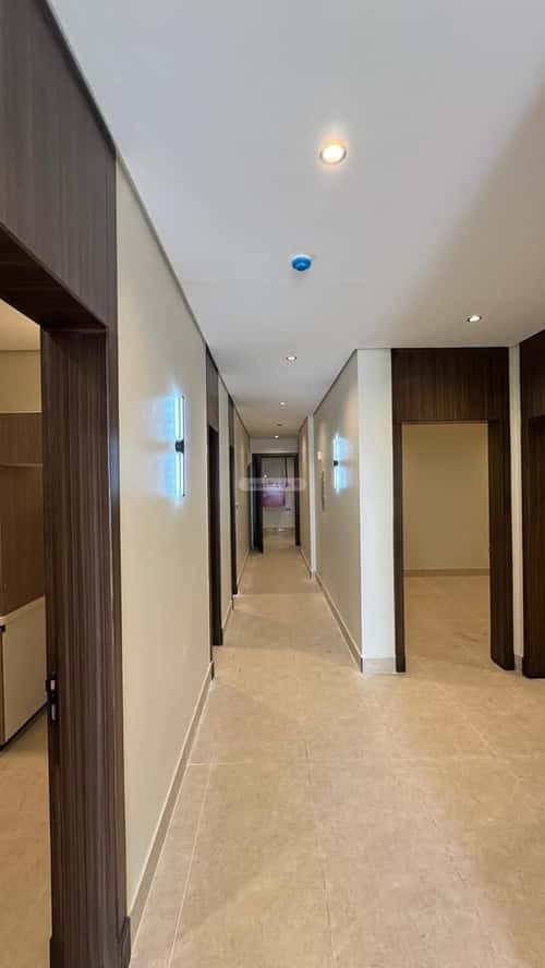 Apartment with 3 Bedrooms Teebh, Aldammam