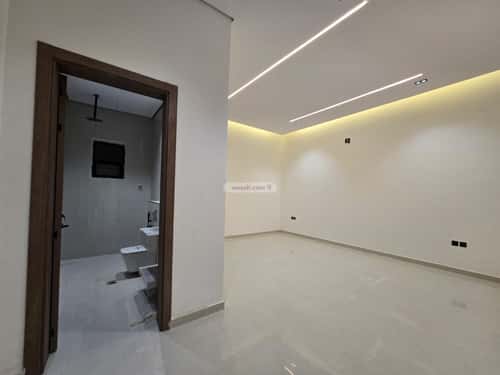 Floor 231 SQM with 4 Bedrooms Okaz, South Riyadh, Riyadh