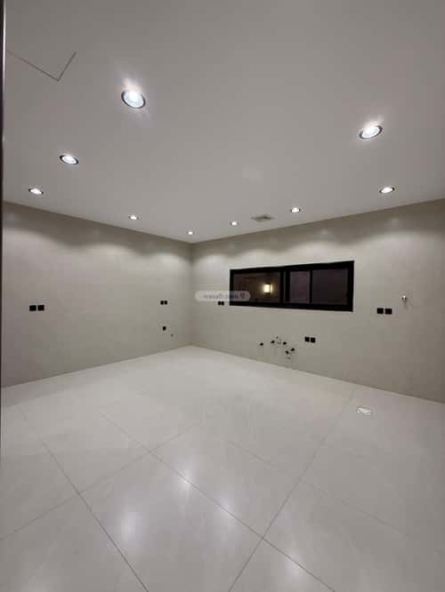 فيلا 375 متر مربع شمالية على شارع 15م الوسام، خميس مشيط