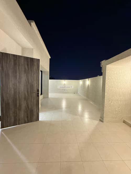 فيلا 375 متر مربع شمالية على شارع 15م الوسام، خميس مشيط