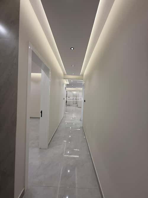 شقة ب 9 غرف الوسام، خميس مشيط