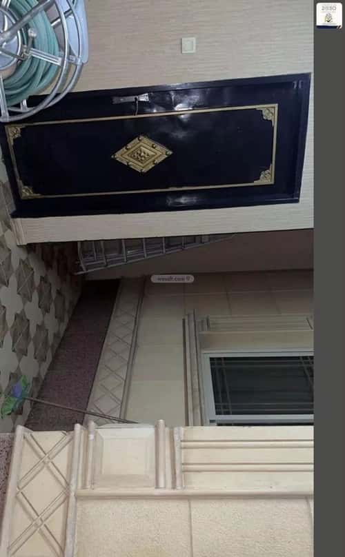 فيلا 425 متر مربع جنوبية على شارع 15م إشبيلية، شرق الرياض، الرياض