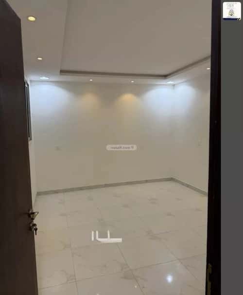 فيلا 300 متر مربع غربية على شارع 20م عكاظ، جنوب الرياض، الرياض