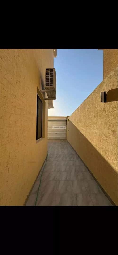 فيلا 240 متر مربع غربية على شارع 20م ضاحية نمار، غرب الرياض، الرياض