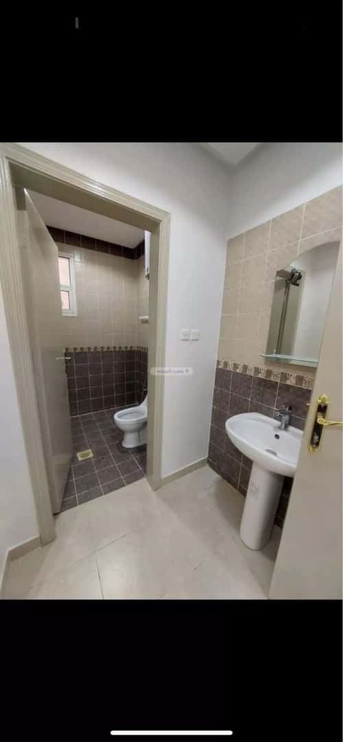 فيلا 200 متر مربع جنوبية على شارع 20م ظهرة لبن، غرب الرياض، الرياض