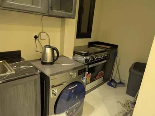Apartment with 3 Bedrooms Al-Murooj, North Riyadh, Riyadh