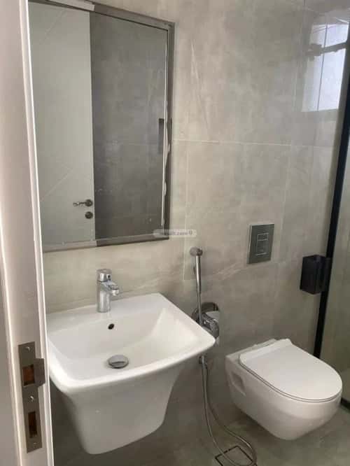 شقة 3 غرف في العارض