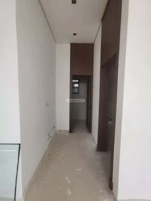 Villa 360 SQM Facing South on 18m Width Street Ar-Rimal, East Riyadh, Riyadh