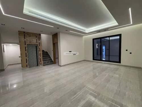 فيلا 210 متر مربع شمالية على شارع 18م العارض، شمال الرياض، الرياض