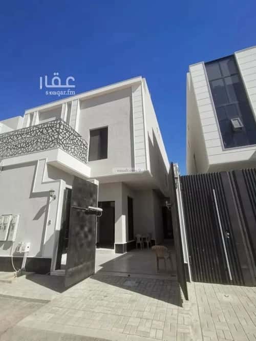 Floor 207 SQM with 3 Bedrooms Al-Maizaliyah, East Riyadh, Riyadh