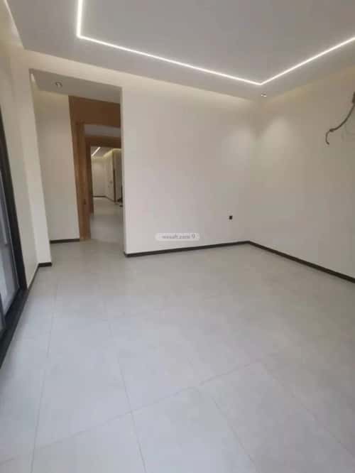 4 bedroom villa in Al Janadriyah