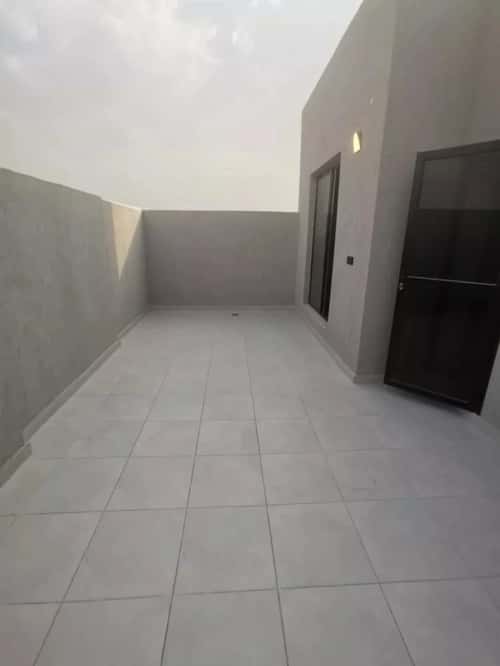 دور 165 متر مربع ب 4 غرف الجنادرية، شرق الرياض، الرياض