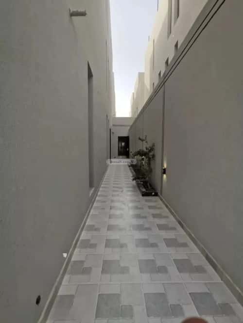 Villa 270 SQM Facing South on 15m Width Street Al Marjan, East Riyadh, Riyadh