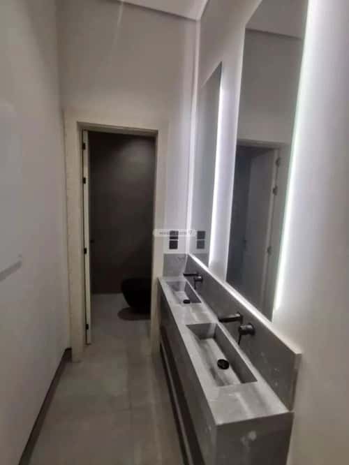 Floor 259 SQM with 3 Bedrooms Ar-Rimal, East Riyadh, Riyadh