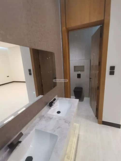 Villa 312 SQM Facing North on 18m Width Street Ar-Rimal, East Riyadh, Riyadh