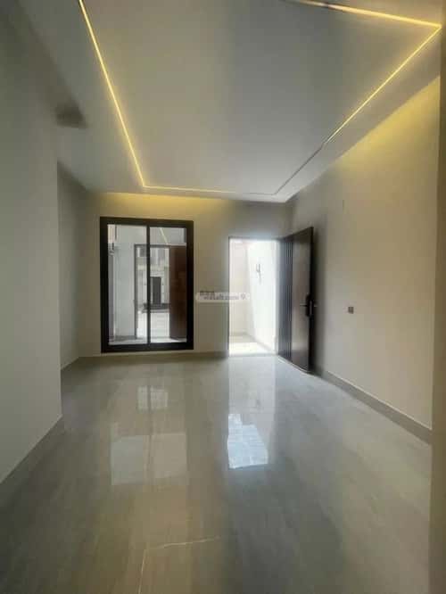 Floor 271 SQM with 4 Bedrooms Ar-Rimal, East Riyadh, Riyadh
