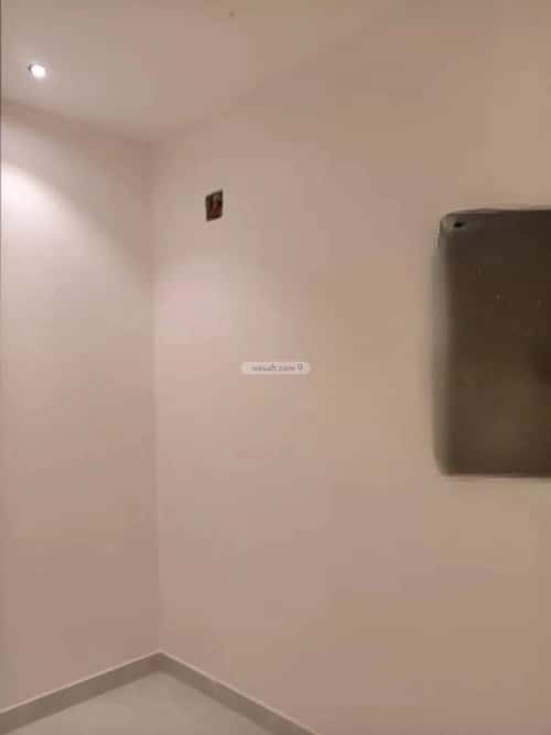 Floor 134 SQM with 5 Bedrooms Ar-Rimal, East Riyadh, Riyadh